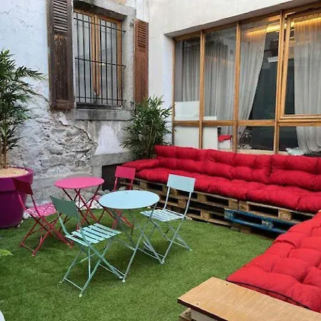 Hotel La Croix Blanche 2*